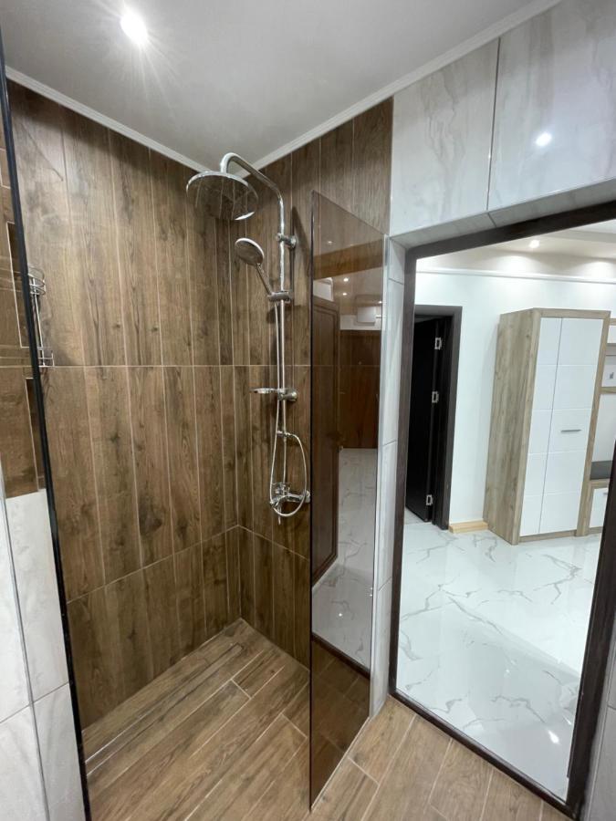 Apartament Deluxe Karina-Free Parking Burgasz Kültér fotó