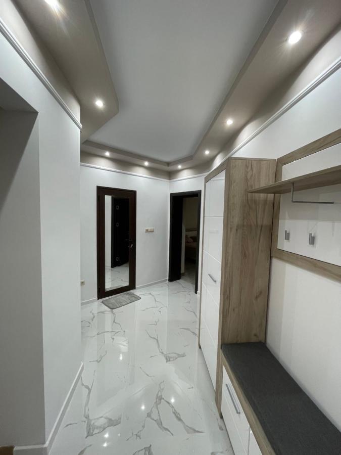 Apartament Deluxe Karina-Free Parking Burgasz Kültér fotó