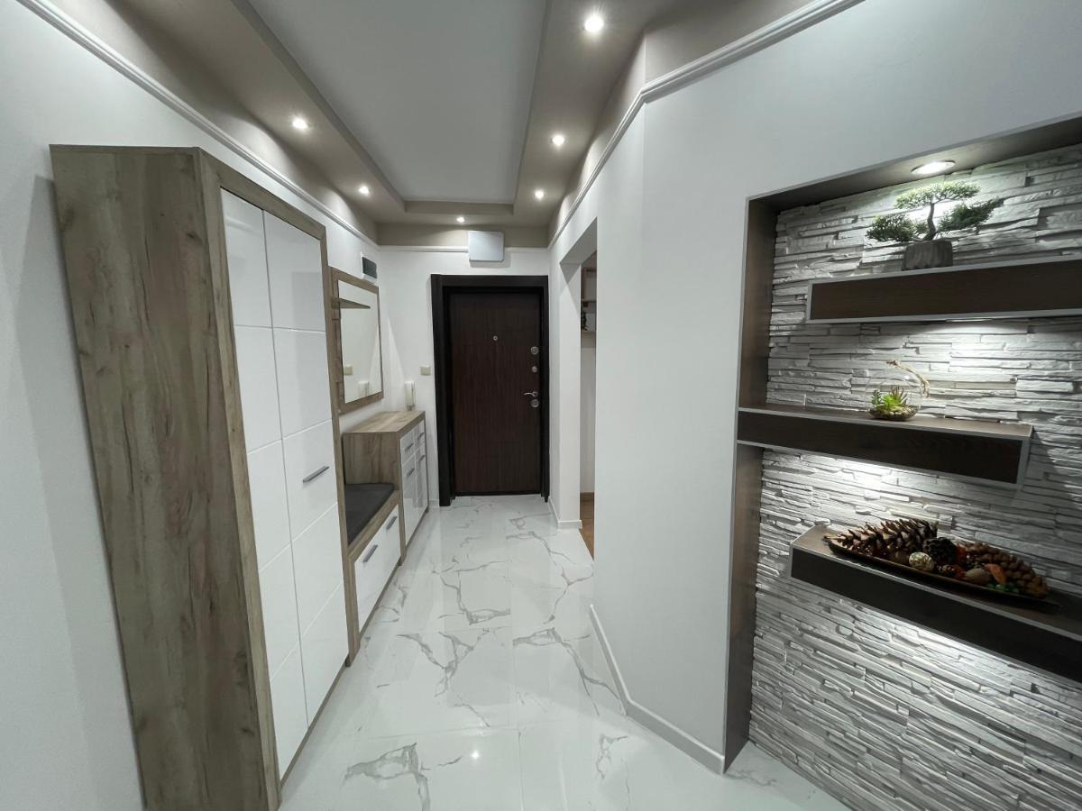 Apartament Deluxe Karina-Free Parking Burgasz Kültér fotó