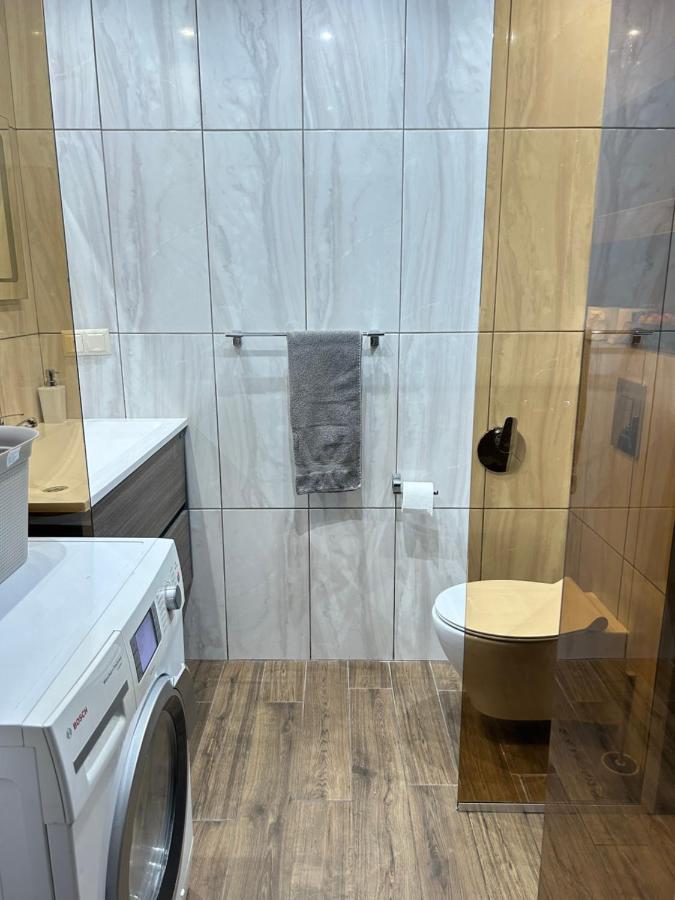 Apartament Deluxe Karina-Free Parking Burgasz Kültér fotó